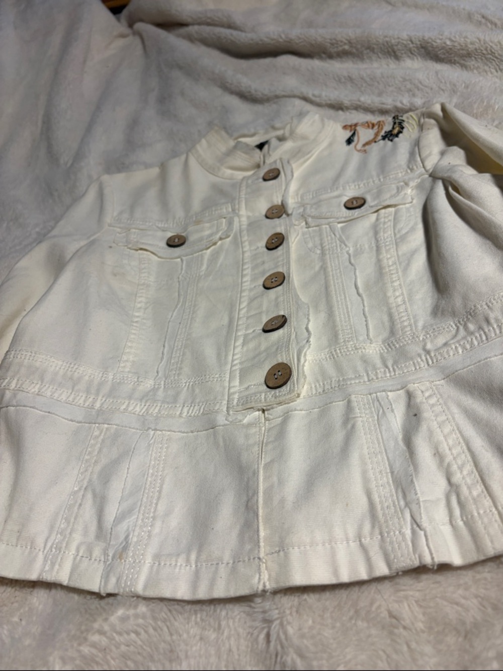 Tryst Cream Button-Front Jean Jacket - Picture 4 of 4